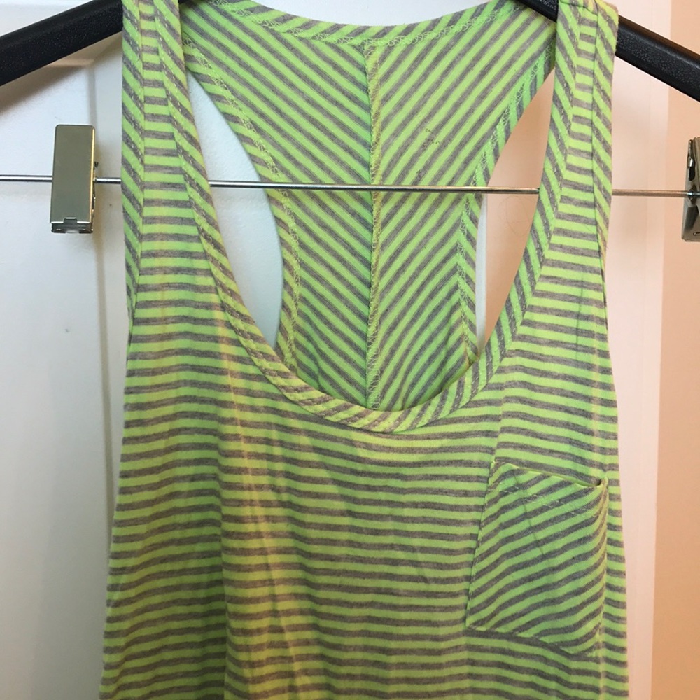 Tank top - Picture 2 of 2